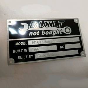 Servicio de Grabado, Impresión y Acabado de Chapa Metálica Personalizado, Placas de Metal de Acero Inoxidable, Aluminio y Titanio, Panel de Control de Precisión - Product Image 1