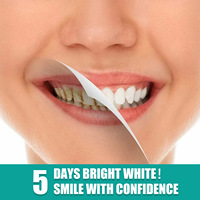 Venta al por mayor de hierbas naturales de 5 días de manchas de dientes blancos brillantes y polvo de dientes para eliminar el mal aliento