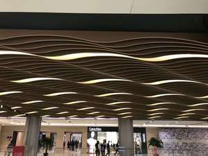 Arc sóng hình dạng 3D Trần cửa hàng trung tâm hội trường trần thiết kế nhôm hồ sơ Dải vách ngăn tuyến tính kim loại trần giả - Product Image 6