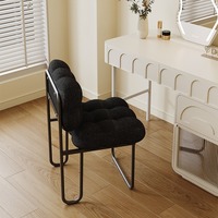 Table de toilette et chaise de luxe pour la chambre, parfaites pour les manucures et les chaises de salon adaptées aux réseaux sociaux