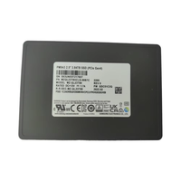 Stok PM9A3 3.84T eksternal 3.84TB U.2 SSD untuk server produk bekas