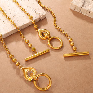 Kalung Minimalis Wanita dengan Liontin T-Bar, Logam Berat, Lapisan Emas Asli 18K, Baja Anti Karat Tebal, Hipoalergenik - Product Image 3