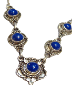 Collar con Colgante de Plata de Ley con Diseño Moderno de Piedra Preciosa de Lapislázuli en Forma de Mariposa, Estilo Étnico, para Aniversario - Product Image 1