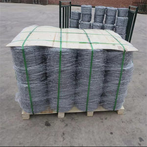 Arame Farpado <span class=keywords><strong>500</strong></span> m Alambre de púas 1,6mm Cerca 1,7 GI <span class=keywords><strong>Concertina</strong></span> Alambre de púas de 4 puntos 2 Línea de producción para alambre de púas de granja - Product Image 5