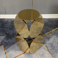 Table d'appoint ronde en acier inoxydable argenté avec finition dorée, design unique, mobilier moderne pour la maison, table d'angle pour canapé, pour hôtel