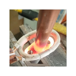 Équipement de chauffage par induction industrielle pour les usines de transformation offrant une haute précision et des résultats de chauffage constants - Product Image 1