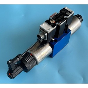วาล์วควบคุมทิศทางแบบสัดส่วน Rexroth รุ่น 4WREE10W1-50-2X/G24K31/F1V 250 ลิตร/นาที 315 บาร์ ระบบควบคุมไฮดรอลิก - Product Image 4