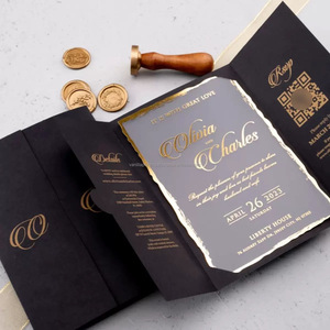 Invitación de Boda de Lujo con Impresión en Vainilla, Plegable, con Lámina Dorada, con Logotipo Personalizado y Sobre con Bolsillo - Product Image 2