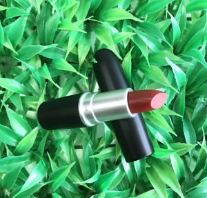 Chất lượng cao lâu dài hữu cơ mịn màu đen Son môi Matte kết thúc với nhãn hiệu riêng - Product Image 4