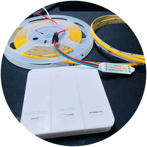 Trong nhà IP20 dòng nước Dotfree Neon <span class=keywords><strong>LED</strong></span> Strip 360chip COB <span class=keywords><strong>LED</strong></span> dải ánh sáng 90 CIR nước chạy COB <span class=keywords><strong>LED</strong></span> Strip 24V cho ADV - Product Image 1