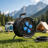 Enrouleur de câble électrique rétractable manuel 2 * 1,5 mm² 4 prises avec mise à la terre 13 A 50 m Câble enrouleur en caoutchouc