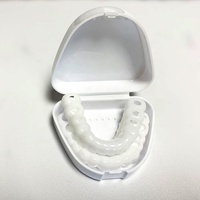 Vente en gros de protège-dents personnalisés de marque, appareils dentaires à clipser pour un sourire parfait, fausses dents, placages dentaires, dents artificielles, sourire instantané à clipser, placages instantanés