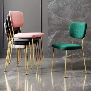 家用家具Pu皮革和黑色腿椅与金脚宴会椅组合设计合理的尺寸和比例