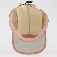 Venta al por mayor de logotipo de impresión personalizada sin estructurar 5 paneles agujeros cortados a láser sombrero para correr Unisex al aire libre sombrero de campamento de secado rápido de nylon gorra de campamento