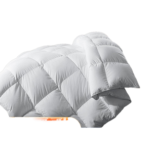 Edredón cálido de invierno de estilo moderno para <span class=keywords><strong>Amazon</strong></span>, edredón acolchado de <span class=keywords><strong>plumas</strong></span> de algodón para uso doméstico, edredón de invierno esponjoso para Hotel - Product Image 1