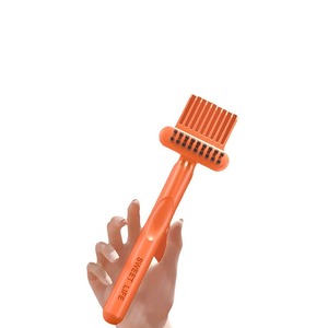 Pulitore per Pettine 2-in-1 con Spazzola e Setole per Rimuovere Capelli, Polvere e Sporco, per Casa e Salone G25-753 - Product Image 6