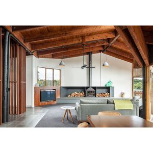 Diseño de residencia privada moderna con estructura de acero ligero, estilo de villa con exterior de madera y balcón para uso residencial. - Product Image 3