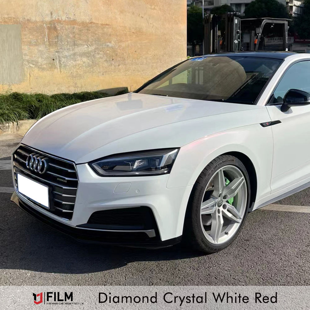 เพชรคริสตัลสีขาวสีแดง