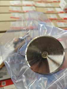 Válvula de Admisión + Anillo de Retención QSK60 de Alta Calidad para Piezas de Motor 3800955 2881813 2881815 3804891 3090371 4016438 - Product Image 5