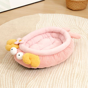 Fabricante al por mayor invierno nuevo diseño lindo langosta forma gato perro cama rosa - Product Image 3