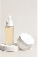 Bouteilles cosmétiques en PETG en gros, prêtes à l'emploi, forme ronde, sérigraphiées, avec compte-gouttes et flacons pompe-spray