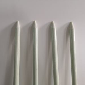 Tiges rondes en fibre de verre de différentes tailles. Utilisé comme clôture pour protéger le bétail. - Product Image 5