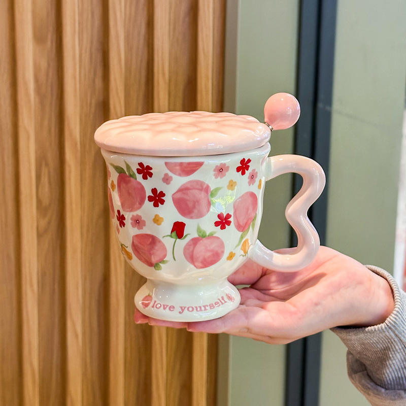 Couvercle et cuillère de tasse rose pêche