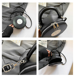 Bolso de hombro Retro Y2K creativo Unisex único disco de vinilo forma bolso mujer <span class=keywords><strong>hombre</strong></span> letra impresa Color bloqueado PU bolso redondo - Product Image 2