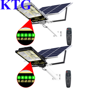 Açık gündüz ve gece indüksiyon 200w 300w büyük kapasiteli pil şarj GÜNEŞ PANELI akıllı güneş sokak lambası - Product Image 4