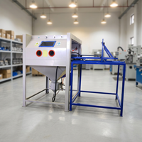 Machine de sablage à eau de type boîte, personnalisée, vente en gros, cabine de sablage humide en acier fermée pour le traitement des surfaces métalliques