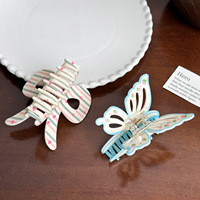 Pinces à cheveux papillon printemps et été doux acrylique imprimé fleur papillon accessoires de cheveux pour femmes filles