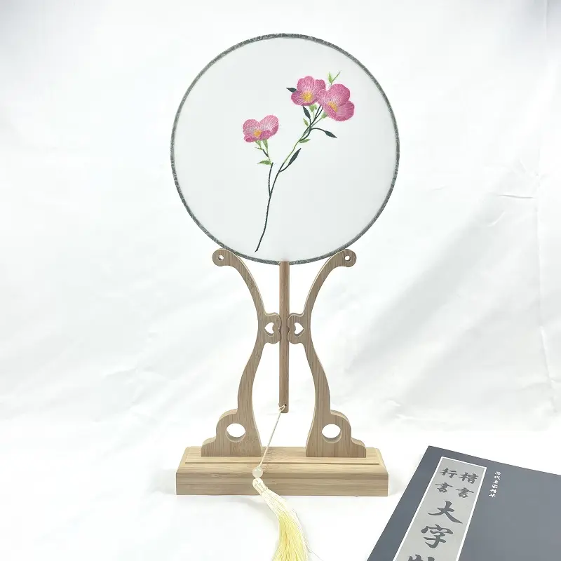 Oude Chinese Kleding Merk Logo Transparante Zijde Houten Handvat Hand Fan Voor Tentoonstelling