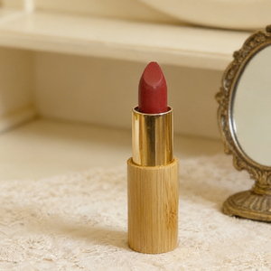 Tubo de Lápiz Labial de Bambú Reciclable y Ecológico de 4.5g, Interior Dorado, Empaque Cosmético de Color Personalizado de Lujo para Líneas de Belleza Premium - Product Image 3