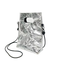 Sac fourre-tout en papier tyvek spécial tyvek brillant argenté sac fourre-tout en papier dupont avec bandoulière