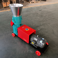 Machine à granulés d'aliments pour bétail, à moteur électrique, avec corps métallique compact, conception portable pour un déplacement pratique, pour maïs, céréales et fourrage.