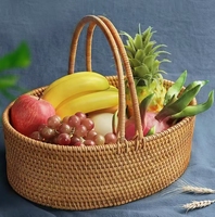 Natuurlijk handwerk, ronde opbergmand van rotan, woondecoratie, opbergmand voor de keuken, ronde rotan handgreep