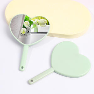 กระจกแต่งหน้าพกพาแบบมินิรูปหัวใจ ขายส่ง กระจกพลาสติกแบบมีโลโก้สั่งทำได้ ความคมชัดสูง น่ารัก พกพาสะดวก สำหรับผู้หญิง - Product Image 6