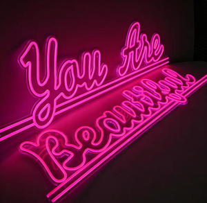 ป้ายไฟนีออนคริสตัลแบบกำหนดเอง สีฟ้า/เขียว  รูปทรงสี่เหลี่ยมผืนผ้า กันน้ำ IP67 สำหรับตกแต่งผนังงานปาร์ตี้ รับผลิตตามสั่ง ขายส่งจำนวนมาก - Product Image 3