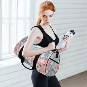 กระเป๋าเดินทาง Aloha Collection รุ่น Custom Flower  รักษ์โลก น้ำหนักเบา กันน้ำ สำหรับออกกำลังกายและเล่นกีฬา เหมาะสำหรับผู้หญิง - Product Image 6