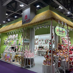 <span class=keywords><strong>Trio</strong></span> de peluches lumineuses festives Père Noël Bonhomme de neige Cerf avec éclairage LED intérieur et mélodies 29 pouces Décoration de Noël musicale pour salon - Product Image 4