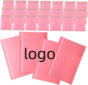 Sobres acolchados de burbujas para envíos, ecológicos, de diseño personalizado, en negro, nude y rosa, impermeables, con adhesivo fuerte y bolsas de aire. - Product Image 1