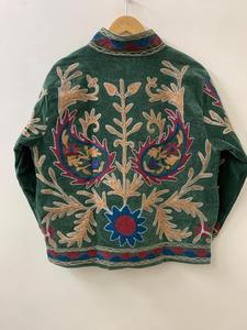 Suzani เสื้อแจ็คเก็ตตัวสั้นปักลายสไตล์วินเทจเสื้อคลุมมีปกบอมเบอร์สไตล์โบฮีเมียนสำหรับฤดูหนาว - Product Image 4