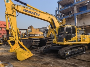 Excavatrice Komatsu PC240LC d'occasion du Japon, modèle original PC240 PC240LC-8, 22 tonnes, PC220, excavatrice lourde d'occasion de 24 tonnes - Product Image 6