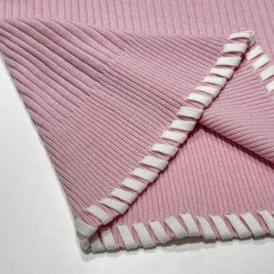 <span class=keywords><strong>Prix</strong></span> compétitif, bonne qualité, <span class=keywords><strong>pull</strong></span> en maille tricotée pour <span class=keywords><strong>femme</strong></span> à manches évasées et <span class=keywords><strong>col</strong></span> en <span class=keywords><strong>V</strong></span> pour l'hiver - Product Image 5