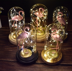 La Cerimonia Nuziale all'ingrosso Favorisce Candela Del Fiore della Rosa Display A Led Le Luci <span class=keywords><strong>di</strong></span> Cupola <span class=keywords><strong>di</strong></span> <span class=keywords><strong>Vetro</strong></span> <span class=keywords><strong>Campana</strong></span> <span class=keywords><strong>di</strong></span> <span class=keywords><strong>Vetro</strong></span> Con Base In Legno - Product Image 4