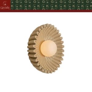 Applique murale GOLDKING pour chambre, salon, hôtel, en travertin beige, avec abat-jour cannelé et globe givré, fabrication OEM ODM directe usine - Product Image 2