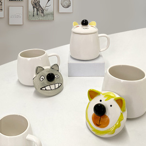 SYL <span class=keywords><strong>Tasse</strong></span> en céramique <span class=keywords><strong>Totoro</strong></span> avec couvercle distribuée en porcelaine pour couple de lait <span class=keywords><strong>Tasse</strong></span> pour cadeaux - Product Image 2