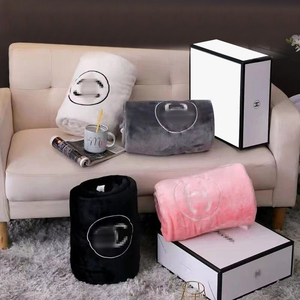 Chăn Flannel Cao Cấp Giảm Giá, Mềm Mại, Thoải Mái Và Thoáng Khí, Kích Thước 150*200CM - Product Image 1