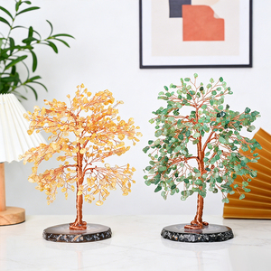 Arbre personnalisé en copeaux de cristal, fait main, avec pierres naturelles de guérison et base en agate, arbre de couple pour célébration - Product Image 1