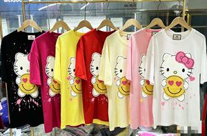 Camiseta de manga corta para mujer, estilo holgado, talla grande, con estampado de oso de dibujos animados, blusa para niña, moda 2026, venta al por mayor - Product Image 3